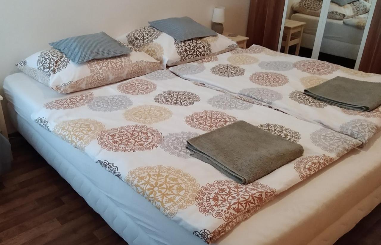 Apartman S Virivkou A Infrasaunou V Olomouci エクステリア 写真
